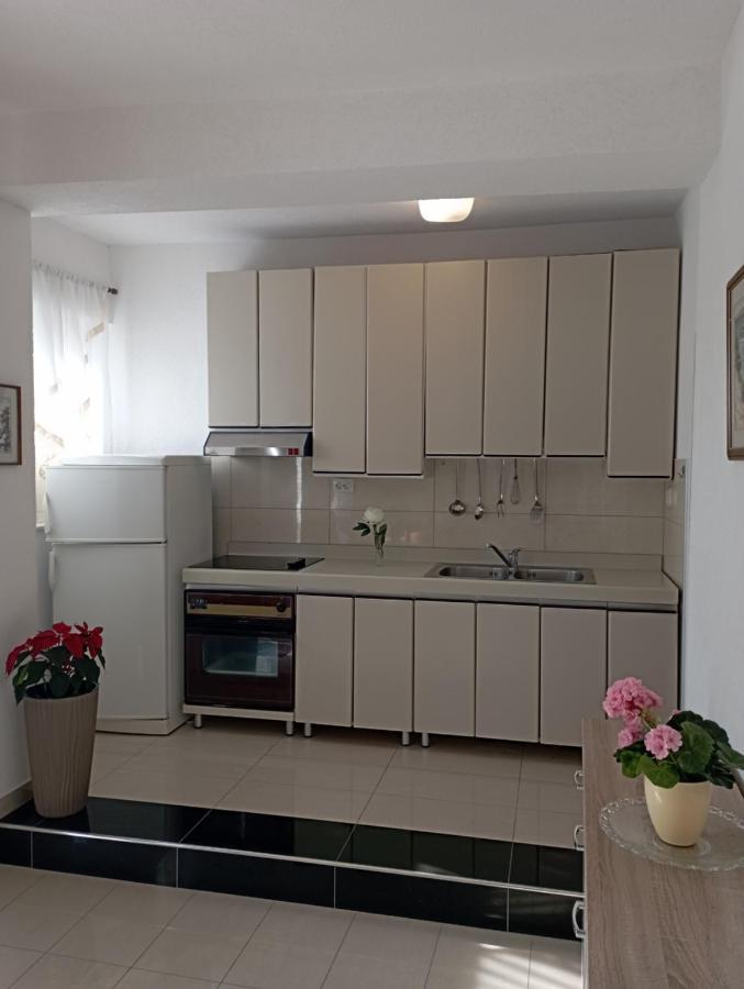 Apartmani Trubi 1 Vodice Luaran gambar